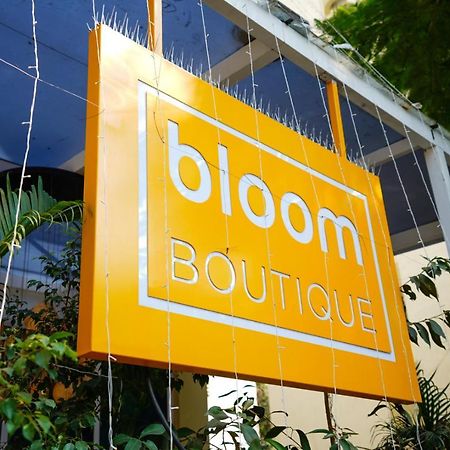 Bloom Boutique - Bandra Hotel มุมไบ ภายนอก รูปภาพ