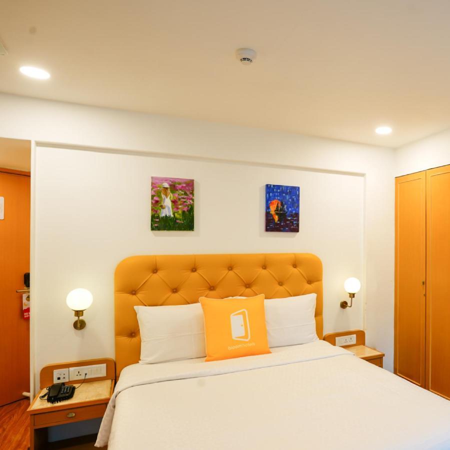 Bloom Boutique - Bandra Hotel มุมไบ ภายนอก รูปภาพ